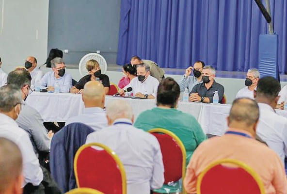 Según el presidente Cortizo, el objetivo del encuentro es escuchar a los colonenses y presentar los avances de todos los compromisos adquiridos por el gobierno para la provincia.