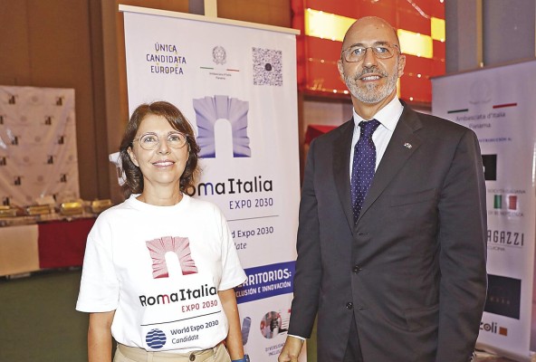 Martina Maione Nicoletti y Fabrizio Nicoletti