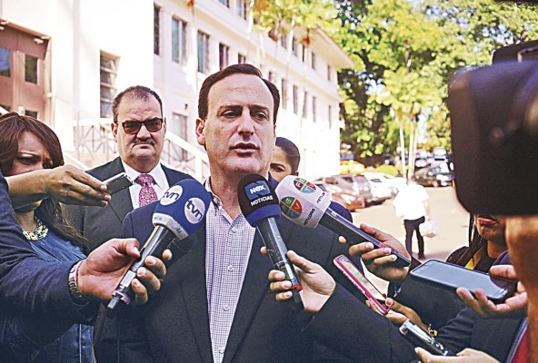 Riccardo Francolini, exdirectivo de la Caja de Ahorros, también fue sobreseído.