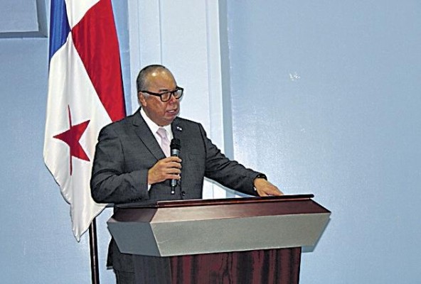 Enrique Lau Cortés, director general de la CSS.