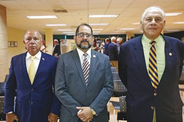 Luis Sanjur, Abel Crespo y Felipe Camargo