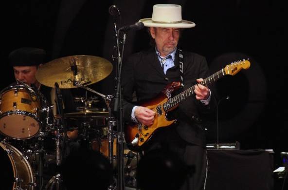 Bob Dylan, durante una presentación en Tel Aviv, Israel, en 2011.