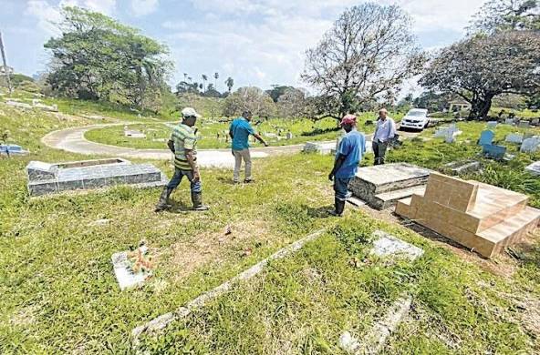 La Comisión solicitó exhumaciones en Colón.