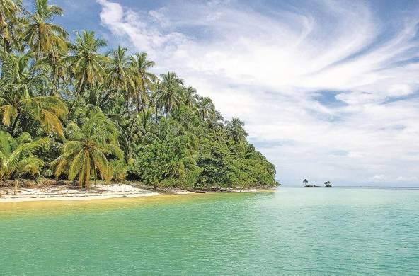 Las playas en la provincia de Bocas del Toro tienen paisajes naturales bellos para disfrutar.
