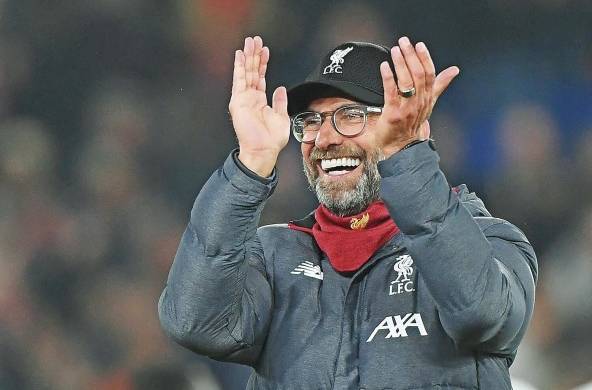 El alemán Jürgen Klopp, técnico del Liverpool, ha sido galardonado por segundo año consecutivo con el premio The Best de la FIFA al mejor entrenador de 2020.