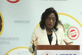 Molinar destacó que a los docentes se les abrió procesos porque no habían querido retornar a las aulas de clases.
