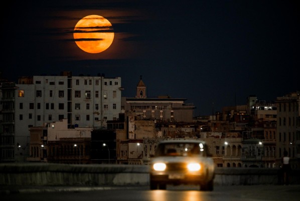 Superluna azul en imágenes, volverá a ocurrir en el 2037