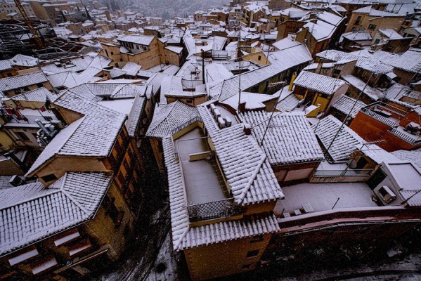 La gran nevada del centro de España colapsa Madrid