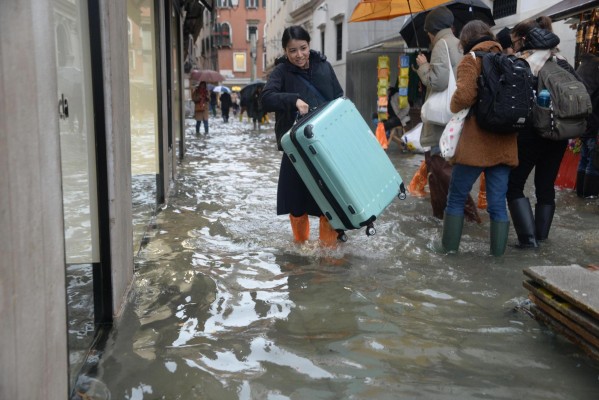 Venecia enfrenta la peor inundaci&oacute;n de los &uacute;ltimos 50 a&ntilde;os