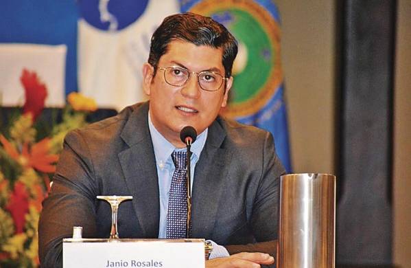 El ministro de Economía de Guatemala, Janio Rosales