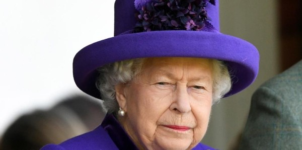 La reina Isabel II en una foto de archivo.