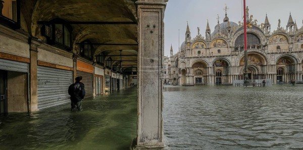 Venecia enfrenta la peor inundaci&oacute;n de los &uacute;ltimos 50 a&ntilde;os