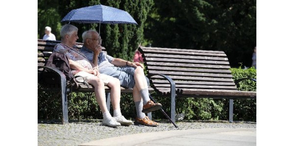 En Panamá los jubilados, pensionados, de la tercera y cuarta edad reciben beneficios de descuentos desde el 15% hasta el 50% en distintos servicios.