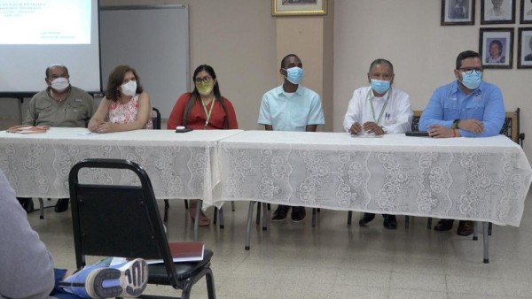 Reunión de epidemiólogos de la región Metropolitana de Salud