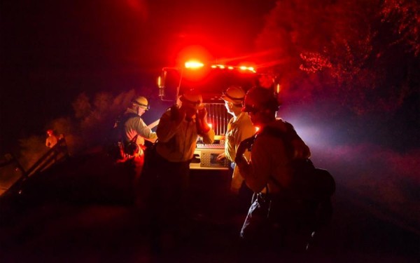 'Cave fire', el incendio que consume el sur de California