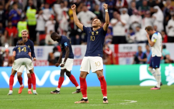 Kylian Mbappé con la selección francesa.