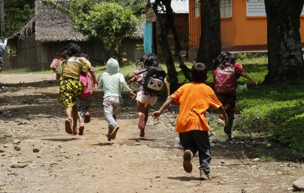 Los tule, el pueblo indígena que resiste en la frontera colombo-panameña