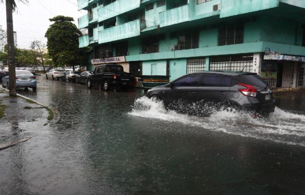 Daños en las piezas de los autos es el dolor de cabeza de choferes.