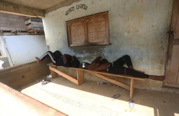 Migrantes persiguen sus sueños en medio de la mortífera pandemia de la covid-19