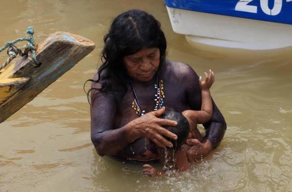 El Chocó, un territorio abandonado y sometido por la violencia