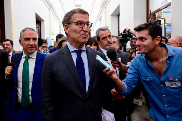 Feijóo, quien había recibido el encargo del rey Felipe VI de tratar de formar gobierno, se someterá el viernes a una segunda votación.