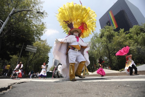 Indígenas de México reclaman visibilidad y derechos en marcha conmemorativa