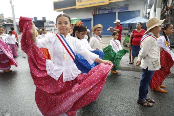 Así celebran el 4 de noviembre en la 24 de Diciembre