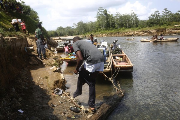 Migrantes persiguen sus sueños en medio de la mortífera pandemia de la covid-19