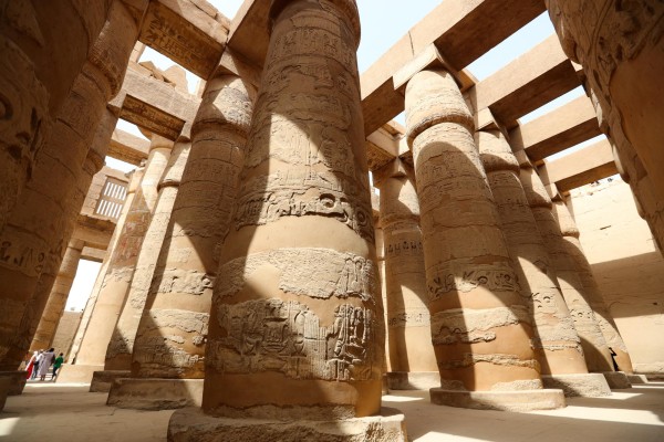 Luxor destino turístico por los edificios históricos