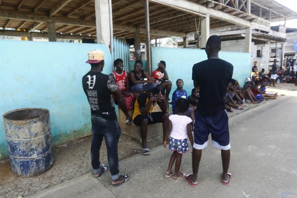 Migrantes persiguen sus sueños en medio de la mortífera pandemia de la covid-19