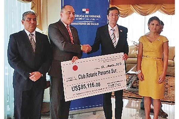 Los recursos son para el desarrollo de proyectos que permitan mejorar la salud de los panameños.