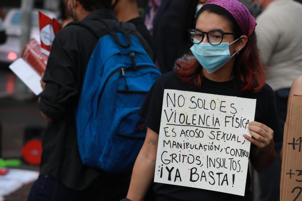 Con la Marcha de la Muerte, feministas protestan contra la violencia hacia la mujer