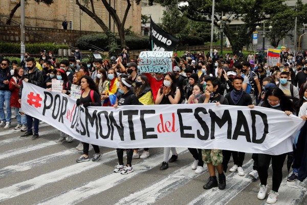 Continúan las marchas en Bogotá por una nueva jornada de paro nacional