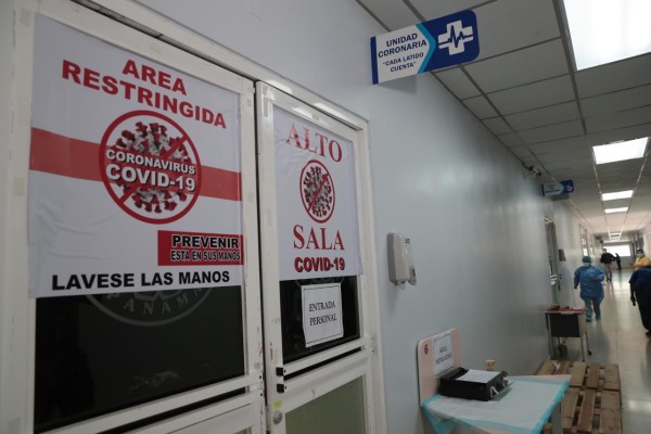 Unidad de Cuidados Intensivos de la Caja de Seguro Social (CSS).