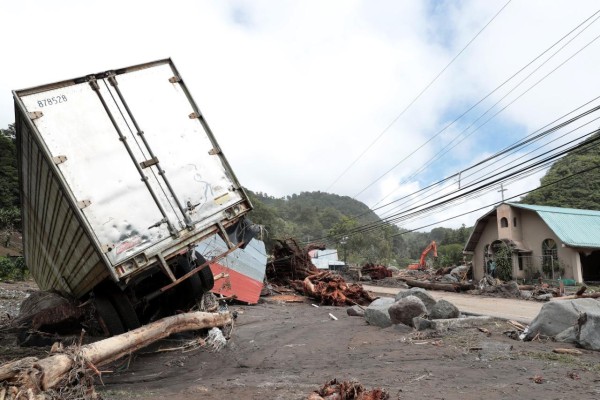 Así quedaron los sitios turísticos de Cerro Punta y Bambito, el la provincia de Chiriquí, tras el paso del huracán Eta. |