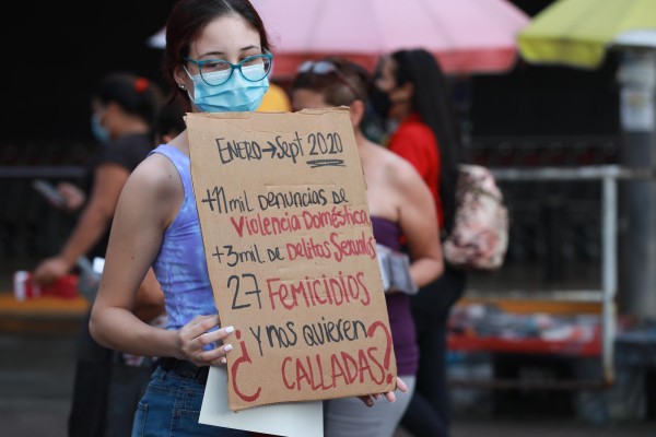 Con la Marcha de la Muerte, feministas protestan contra la violencia hacia la mujer