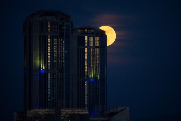 Superluna azul en imágenes, volverá a ocurrir en el 2037