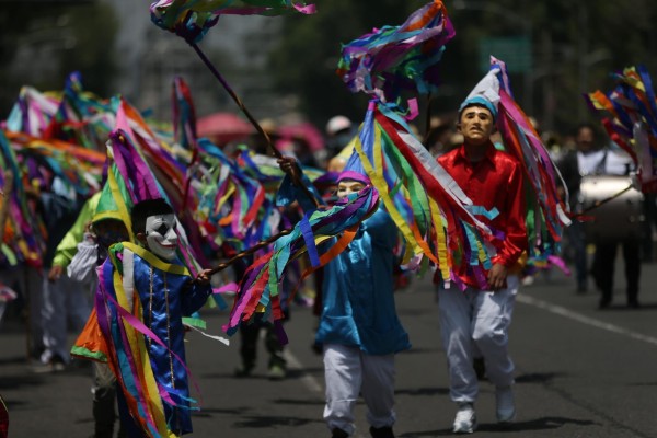 Indígenas de México reclaman visibilidad y derechos en marcha conmemorativa