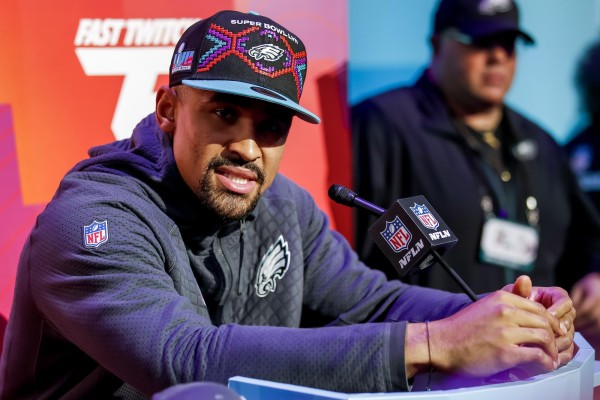 Jalen Hurts durante conferencia de prensa previo al Super Bowl LVII.