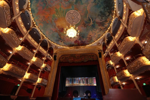 El Teatro Nacional celebra su aniversario 111 con la reapertura de sus puertas