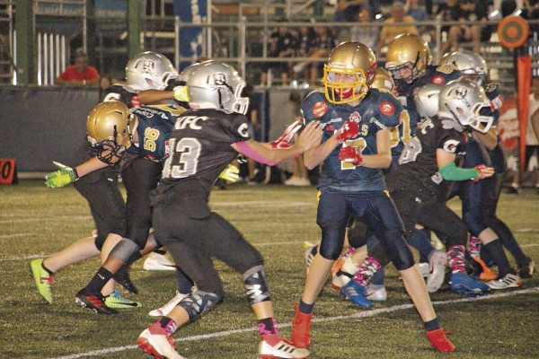 La entrega en el terreno se da en cada partido de la KFL.