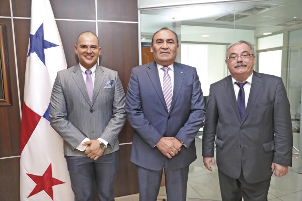 Pablo González, Enrique Jara y Leszek Bialy