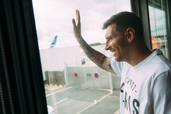 El primer día de Messi en París
