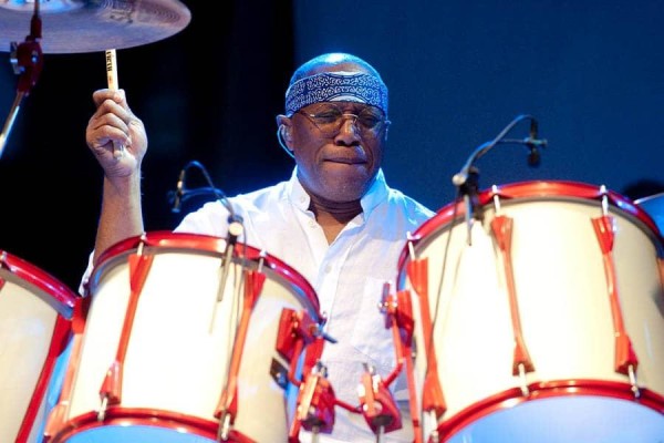 Billy Cobham, percusionista panameño-estadounidense.