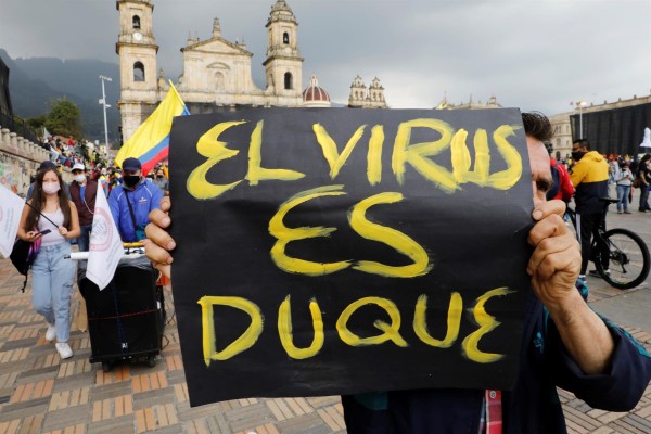 Continúan las marchas en Bogotá por una nueva jornada de paro nacional