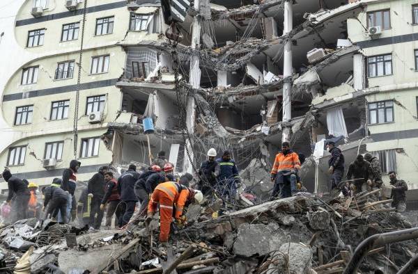 Imágenes del terremoto registrado en la zona fronteriza entre Turquía y Siria