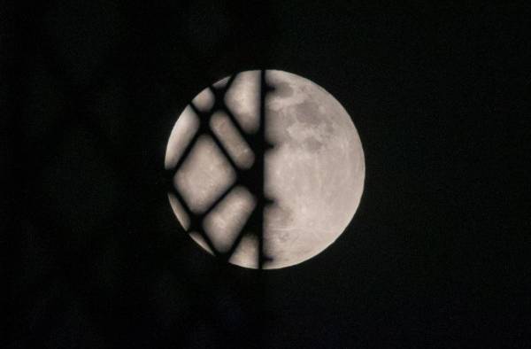 La luna vuelve a eclipsarse y el fenómeno no se repetirá en tres años