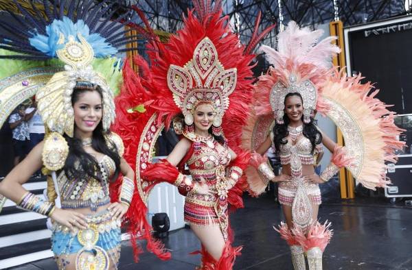 Carnaval lleno de lujo y esplendor