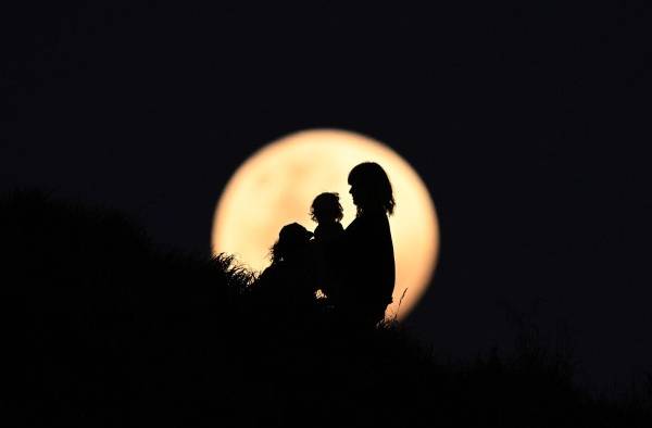 La luna vuelve a eclipsarse y el fenómeno no se repetirá en tres años