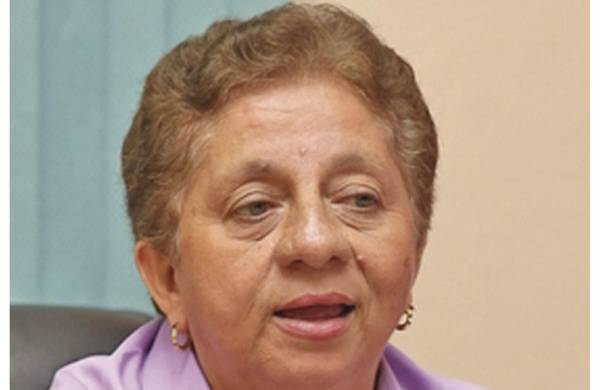 Nelva Reyes. Docente. Es maestra de primaria y actual secretaria general de la Central General de Trabajadores de Panamá.